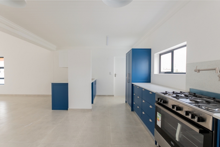 3 Bedroom Property for Sale in Brittania Beach Estate Western Cape